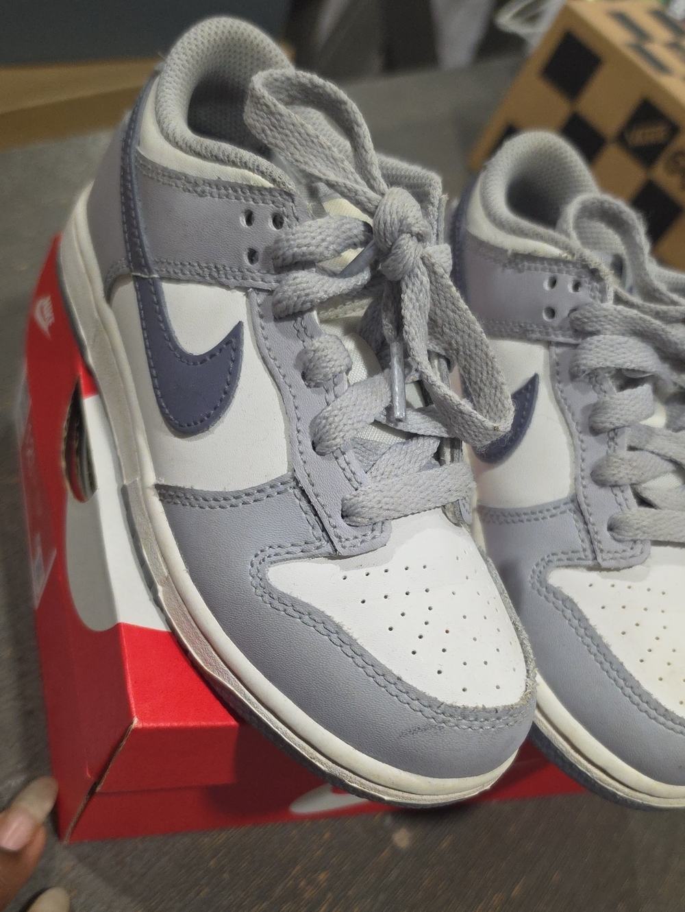 Nike Kids Light Grey and White Low-Top Sneakers